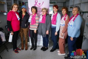 Udruženje „Jedna uz drugu“ već dve godine pomaže sugrađankama u borbi sa karcinomom