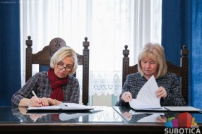 Potpisani ugovori za ozakonjenje javne imovine