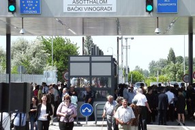 Otvoren novi granični prelaz: Bački Vinogradi - Ašothalom