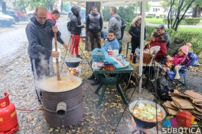 Humanitarna akcija za Lea i Leonu ipak po planu - u nedelju, na dogovorenom mestu