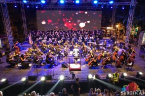 Večeras gala koncert Subotičkog simfonijskog orkestra sa vokalnim virtuozima