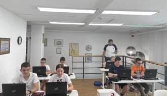 U školi programiranja "Learnit" stasavaju mladi programeri, buduće nade ovog zanimanja