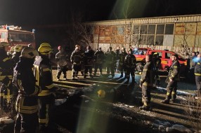 Noćna provera spremnosti: vatrogasci uvežbavali gašenje požara u uslovima smanjene vidljivosti