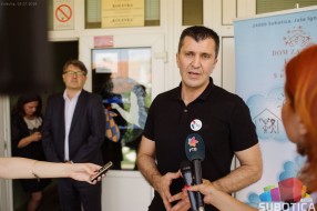 Ministar Zoran Đorđević posetio Dom za decu "Kolevka"