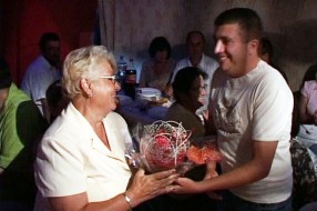 Slavlje zbog asfalta na Purčarevom šoru