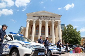 Održana akcija "Policajac u zajednici" na Gradskom trgu