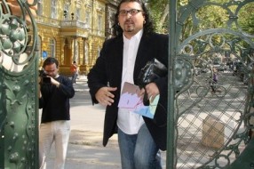 Nikolić nastavlja obilazak kulturnih institucija
