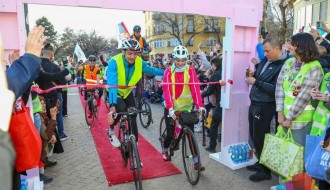 "Tura do Strazbura" - studenti biciklisti dočekani u Subotici, sutra nastavljaju put