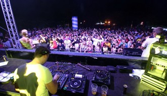 Sutra počinje Summer3p festival - Kreće žurka u gigantskom džakuziju