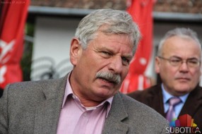 Peter Blau: pozorište, asfaltiranje i zimske službe