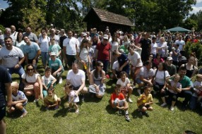 Porodični dan  u kompaniji "Patent Co."