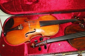 Sprečeno krijumčarenje violina sa kraja 19. veka