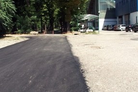 Asfaltiran je prilaz Dudovoj šumi