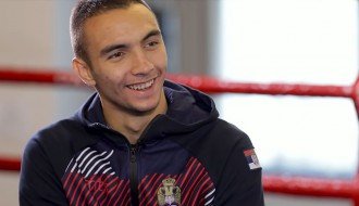 Veljko Gligorić pred početak planetarne bokserske smotre - "Korak po korak do medalje!"