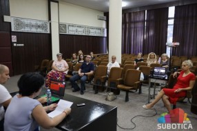 Inkluzivno obrazovanje - raskorak između teorije i prakse