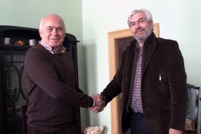 Biblioteci uručen vrlo vredan poklon