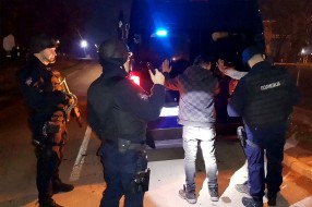 Policija otkrila pokušaj ilegalnog prevoza migranata do granice