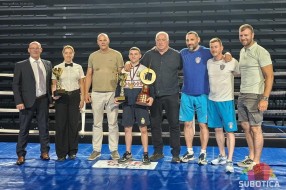Boks: Pavle Popović najbolji bokser 44 „Vojvođanske zlatne rukavice“