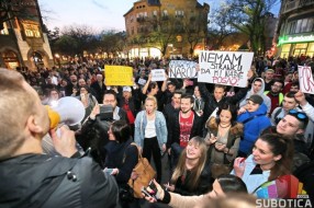 Protest protiv novog predsednika održan i u Subotici