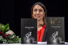 U Narodnom pozorištu predstavljena autobiografija Karle Frači