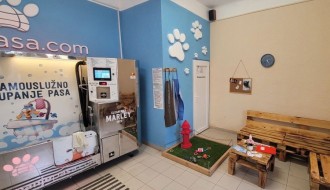 Vikend besplatnog kupanja u samouslužnoj perionici pasa preko puta Sinagoge - ponesite peškir