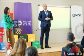 Konferencija „Youth Speak Forum“ na temu "izrazi svoju viziju bolje budućnosti"