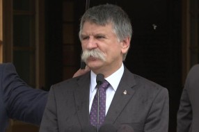 U okviru dvodnevne posete Srbiji predsednik Skupštine Mađarske posetiće i Suboticu