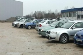 Smanjene cene na uvoz automobila