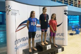 Dve medalje Anje Zubelić na Prvenstvu Srbije u plivanju