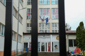 Studenti VSOVSU odlučni: Škola ponovo zvanično u blokadi
