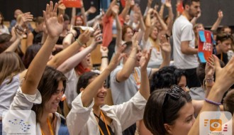 Učestvuj na konferenciji Evropskog parlamenta mladih (22-23. april)