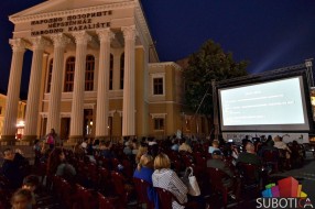 Večeras počinje serija projekcija filmskih klasika na Trgu