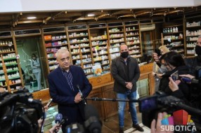 Otvorena apoteka u prizemlju Gradske kuće