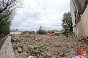 Saopštenje Međuopštinskog zavoda za zaštitu spomenika povodom rušenja kuća u Ulici Braće Radić