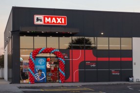 "Maxi" supermarket od danas i u Kertvarošu