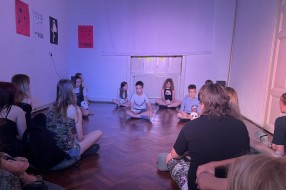 Centar „Klara i Rosa“ nastavlja kreativne radionice za decu i mlade
