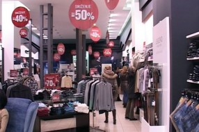 Sniženja garderobe i do 70%