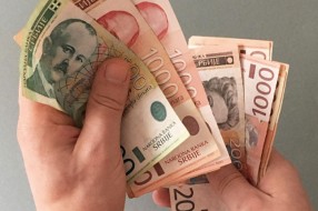 Pogodnost za penzionere - besplatna dostava primanja ili mogućnost ovlašćenja drugih lica