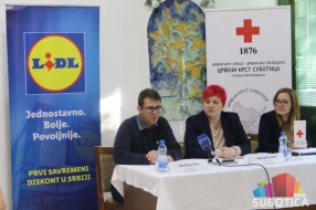 "Mala dela su velika stvar" - zajednička akcija Crvenog krsta i Lidla za pomoć najugroženijim sugrađanima