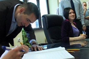 Prikupljanje potpisa za Borisa Tadića