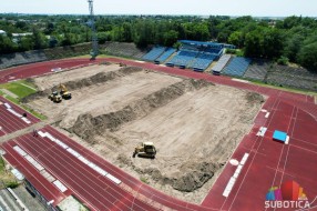 Gradski stadion dobija hibridni teren
