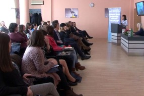 Defektolozi iz regiona na stručnoj konferenciji razmenili iskustva