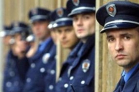 EU finansirala učenje jezika sredine za policiju