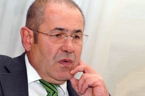 Pastor kandidat - u drugom krugu SVM za Tadića ?