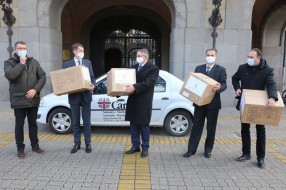 Mađarska donirala 8.000 maski za zaposlene u Gradskoj upravi
