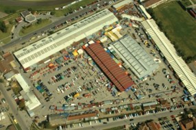 Dogodine Mlečna hala na Buvljaku