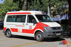 Domu zdravlja predato sanitetsko vozilo za prevoz migranata