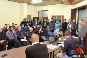 Počinje grupna faza 44. Novogodišnjeg turnira u malom fudbalu