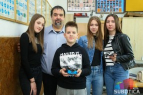 „Kizurovci“ republički prvaci u programiranju dronova