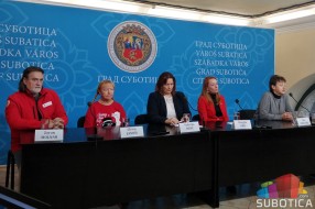 Trka Deda Mrazeva i "Zimske čarolije" za vikend na Paliću